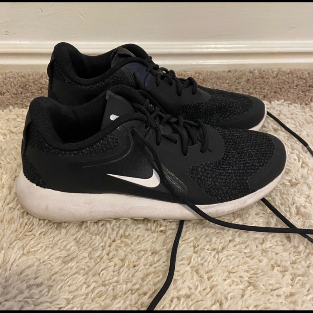 nike running shoes
